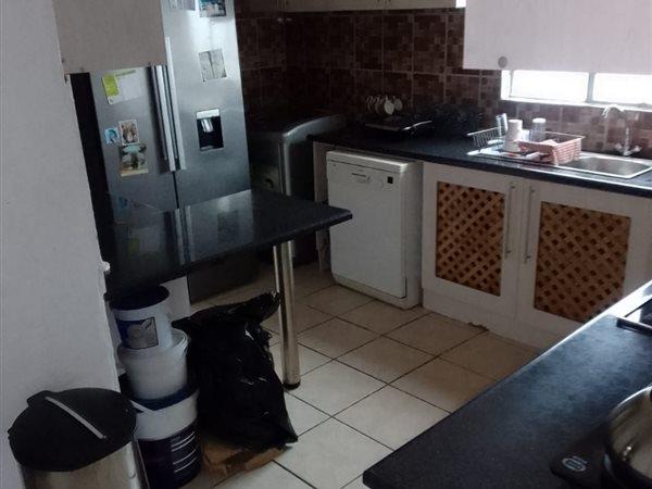 3 Bedroom Property for Sale in Philippi East Western Cape